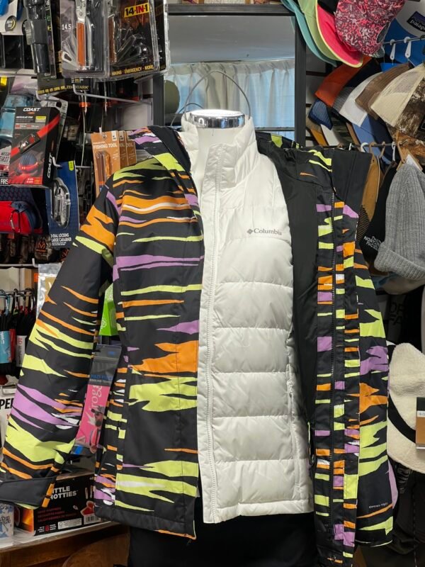 Chamarra 3 en 1 Columbia Nordic Point™ FS Printed con Omni-Tech™ para Clima Frío Chamarra 3 en 1 Columbia Nordic Point™ FS Printed con Omni-Tech™ para Clima Frío