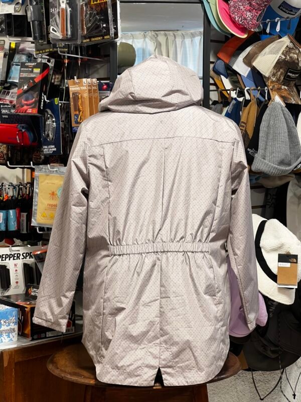 Chamarra Savannah con Forro Fleece, Repelente al Agua, Estampado Gris Cloud