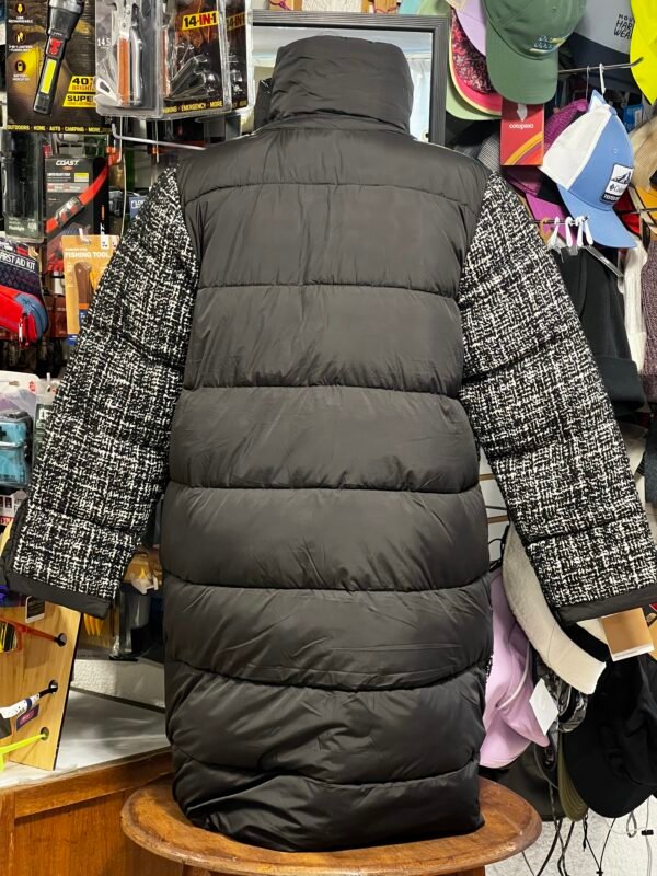 gabardina bernardo acolchada mujer – estilo elegante y abrigo ligero