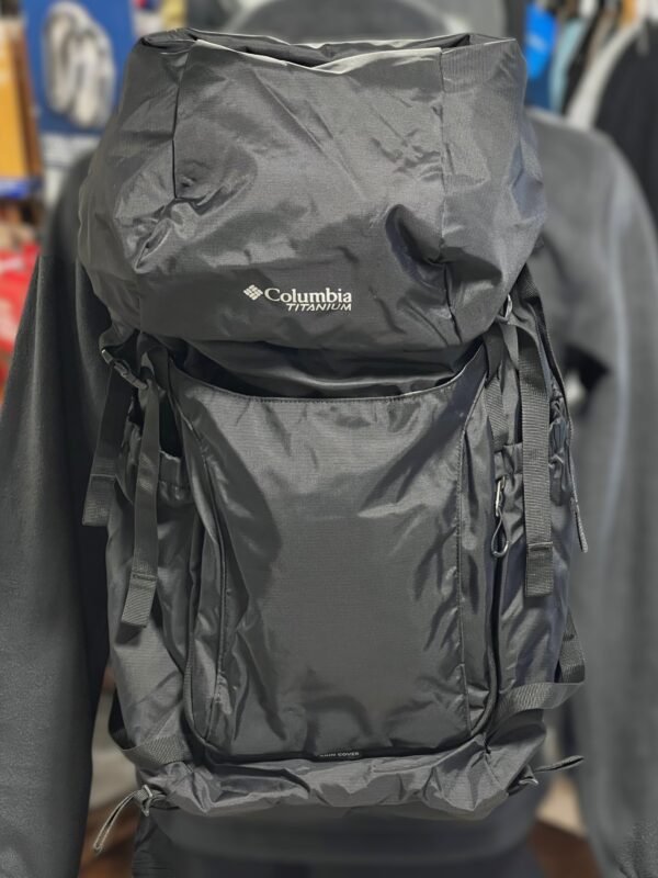 Mochila Columbia Triple Canyon 60L – Trekking multi-día con marco interno, Omni-Shield y cubierta de lluvia para campamentos y expediciones en México