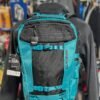 Mochila Dakine Women's Mission Pro 25L – Backcountry ski y snowboard para mujer con bolsillo de rescate avalancha, clamshell e hidratación insulada