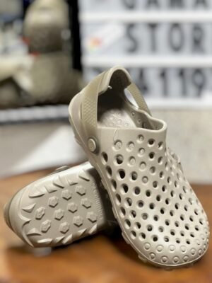 Columbia Trailstorm Surge – Clog Outdoor Omni-Grip™ y TechLite+™